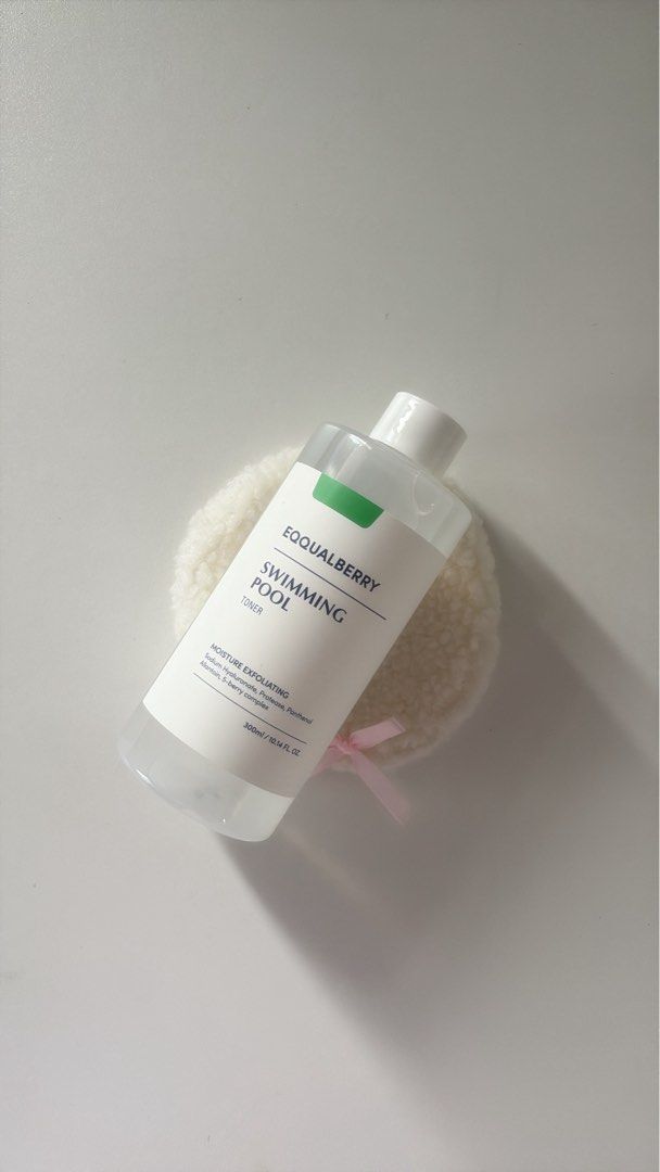 ୨ৎ EQUALBERRY swimming pool toner 300ml (Category: Face Care) located in Bacolod City. Submitted by rcaitln (Listing ID 1464976624, Image 1). Description: 🪽used once, with box 🪽ED: 22/10/2028 🪽flaw: –.