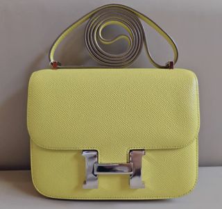 （分類：）位於 。 由 bellize.luxury 提交（商品編號 1465024998，圖片 1）。簡介： 。