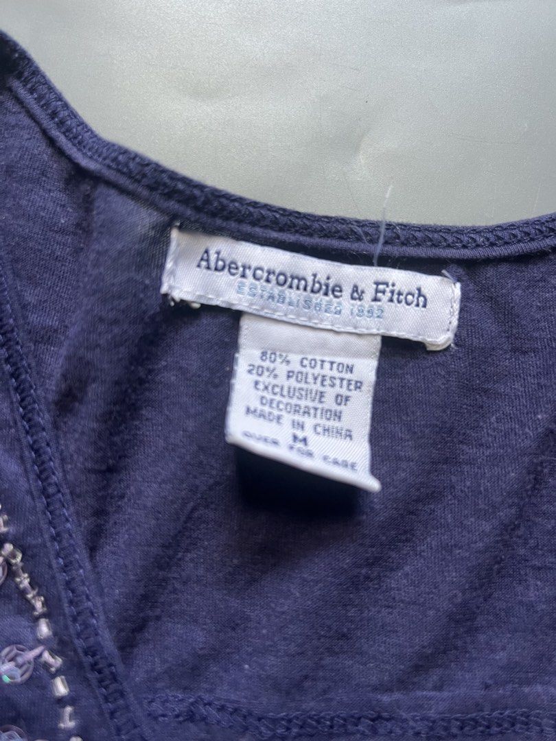 ABERCROMBIE TOPS (Category: Blouses) located in Manila. Submitted by thriftwhoop (Listing ID 1465026864, Image 3). Description: .