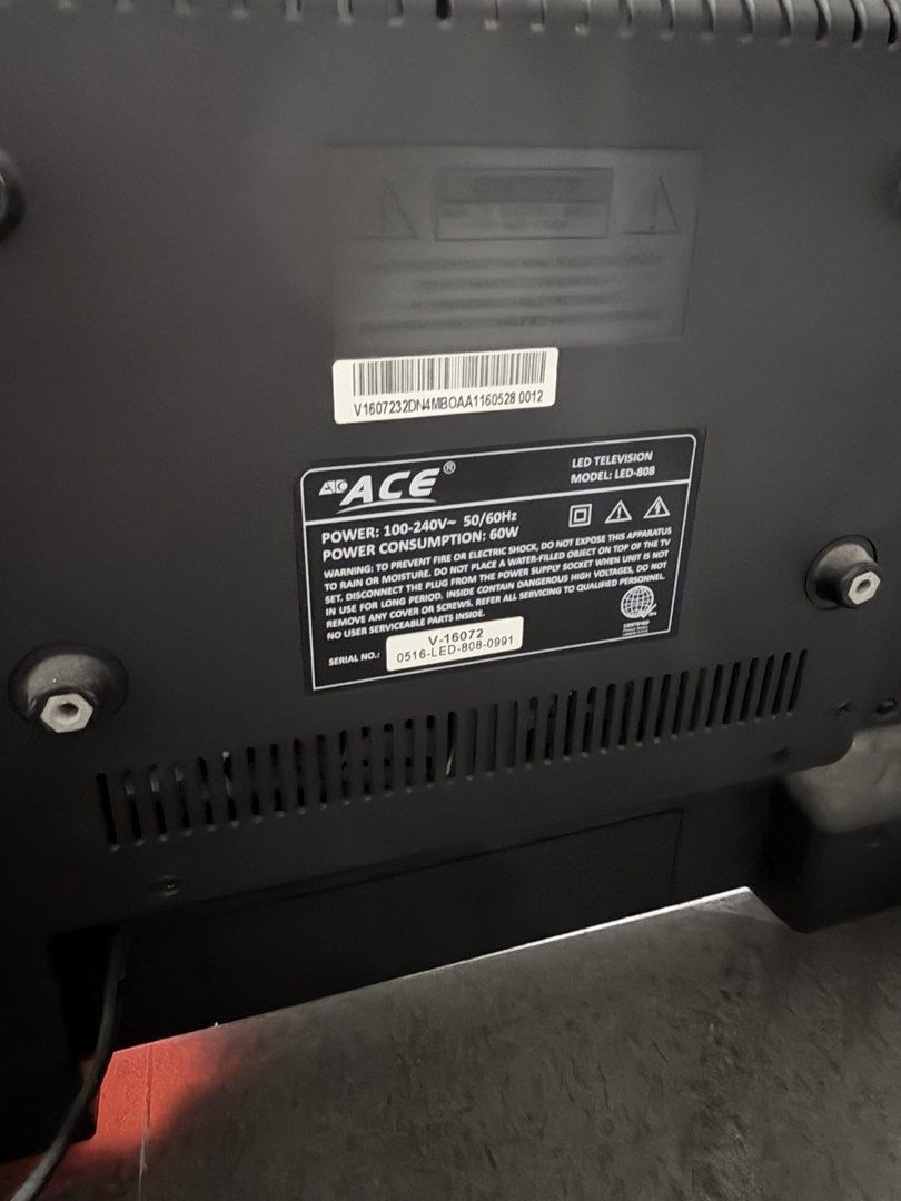 Ace Led Tv ( second hand) (Category: TV) located in Paranaque City. Submitted by iamminel (Listing ID 1465052943, Image 3). Description: for sale: Ace LeD Tv (32 inches) rfs: declutterring Parañaque area.