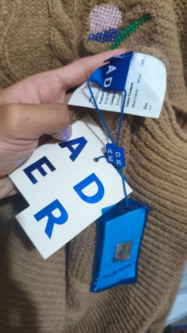 Ader Error Fall Winter 2020 Wool Sweater (Category: Coats, Jackets and Outerwear) located in Caloocan City. Submitted by lorkan04 (Listing ID 1465003993, Image 3). Description: Authentic Brandnew No Issue Size A2 100% Wool.