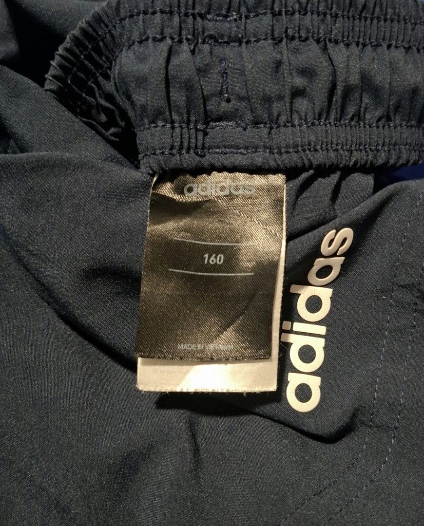 Adidas (Category: Shorts) located in Manila. Submitted by rp.thrift (Listing ID 1465084374, Image 3). Description: .