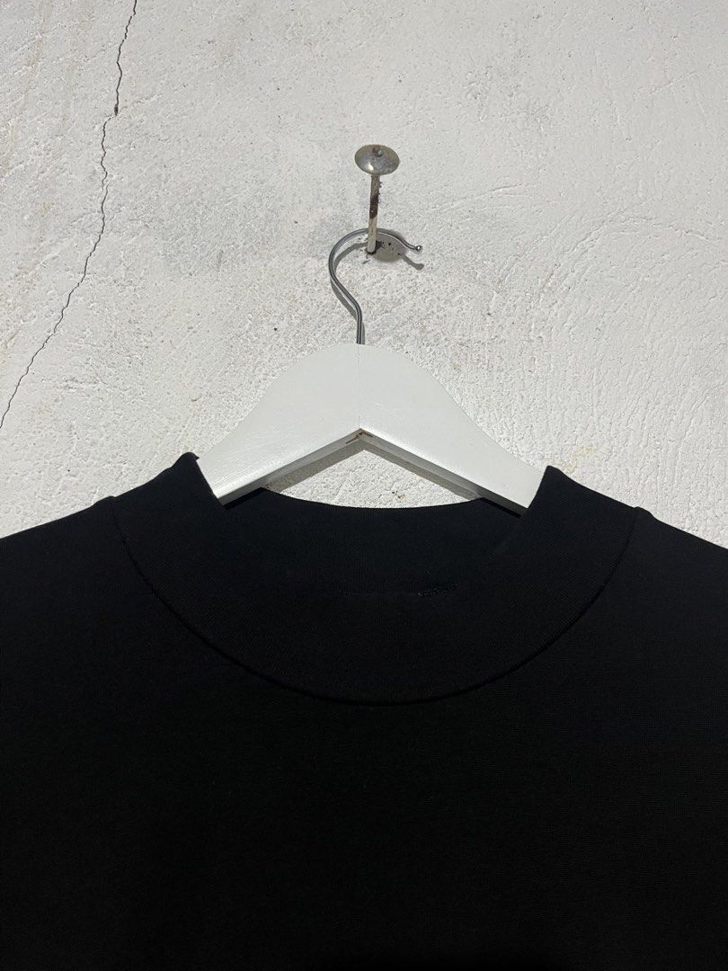 Adidas basketball (Category: Tshirts & Polo Shirts ) located in Nagcarlan. Submitted by nashfrias (Listing ID 1465112559, Image 2). Description: Size • L - XL Dimes • 23x29.