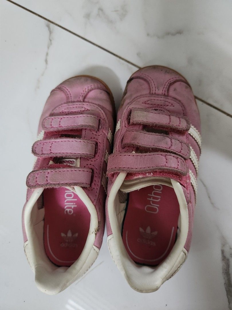 Adidas kids shoes (Category: Babies & Kids Fashion) located in Batangas. Submitted by thetravelingunicornshop (Listing ID 1465165762, Image 1). Description: .