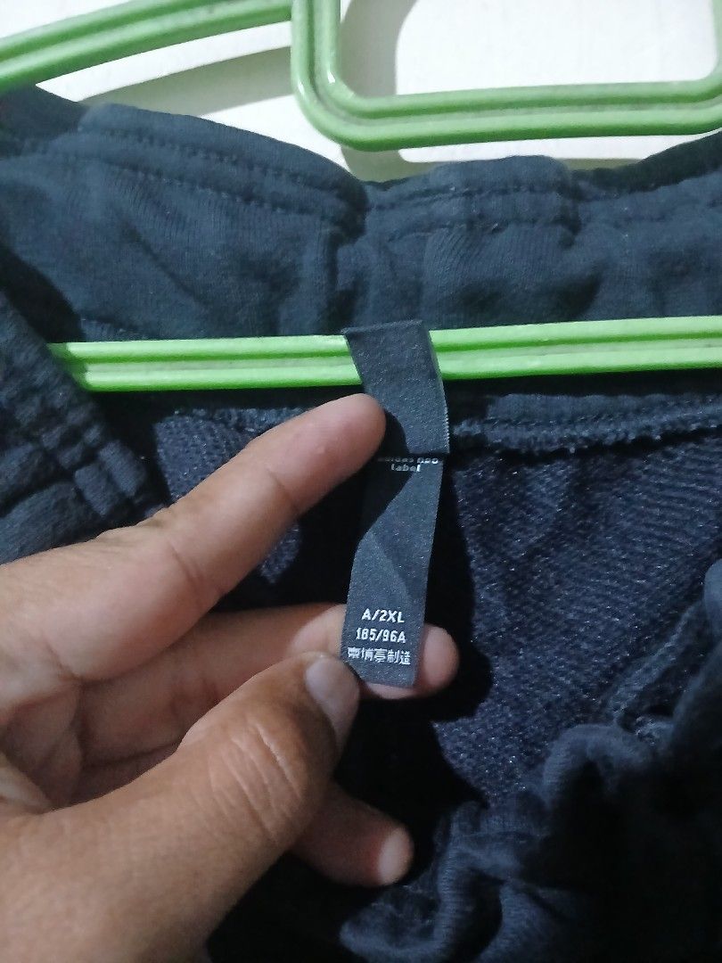 Adidas Neo Black Shorts 2XL (Category: Shorts) located in Caloocan City. Submitted by vincefresn21903 (Listing ID 1464993353, Image 3). Description: - Brand: Adidas Neo - Color: Black with white side stripes and printed logo - Size: A/2XL (185/96A) - Waistband: Comfortable elastic - Condition: Excellent - Best for: Workouts, lounging, or casual daily wear.