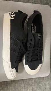 （分類：）位於 。 由 running_running 提交（商品編號 1465001550，圖片 1）。簡介： 。