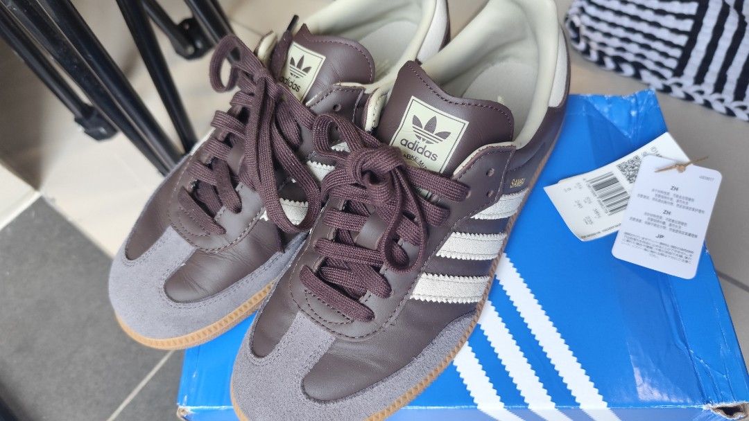 Adidas Samba OG Brown/Putty Beige, 24cm (Category: Sneakers) located in Quezon City. Submitted by reimrn (Listing ID 1465022555, Image 2). Description: Original Adidas Samba OG Brown/Putty Beige Unisex / Size 6 mens / 24 cm womens Includes original blue Adidas shoebox Used Once in Mall RFS: Upsize.