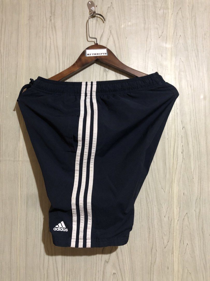 Adidas short (Category: Activewear) located in Ozamiz City. Submitted by mj_thrifts (Listing ID 1465019980, Image 2). Description: Adidas dark blue With side pockets W:28 hanggang 32 x L:19 Excellent condition 9.5/10 500+sf.