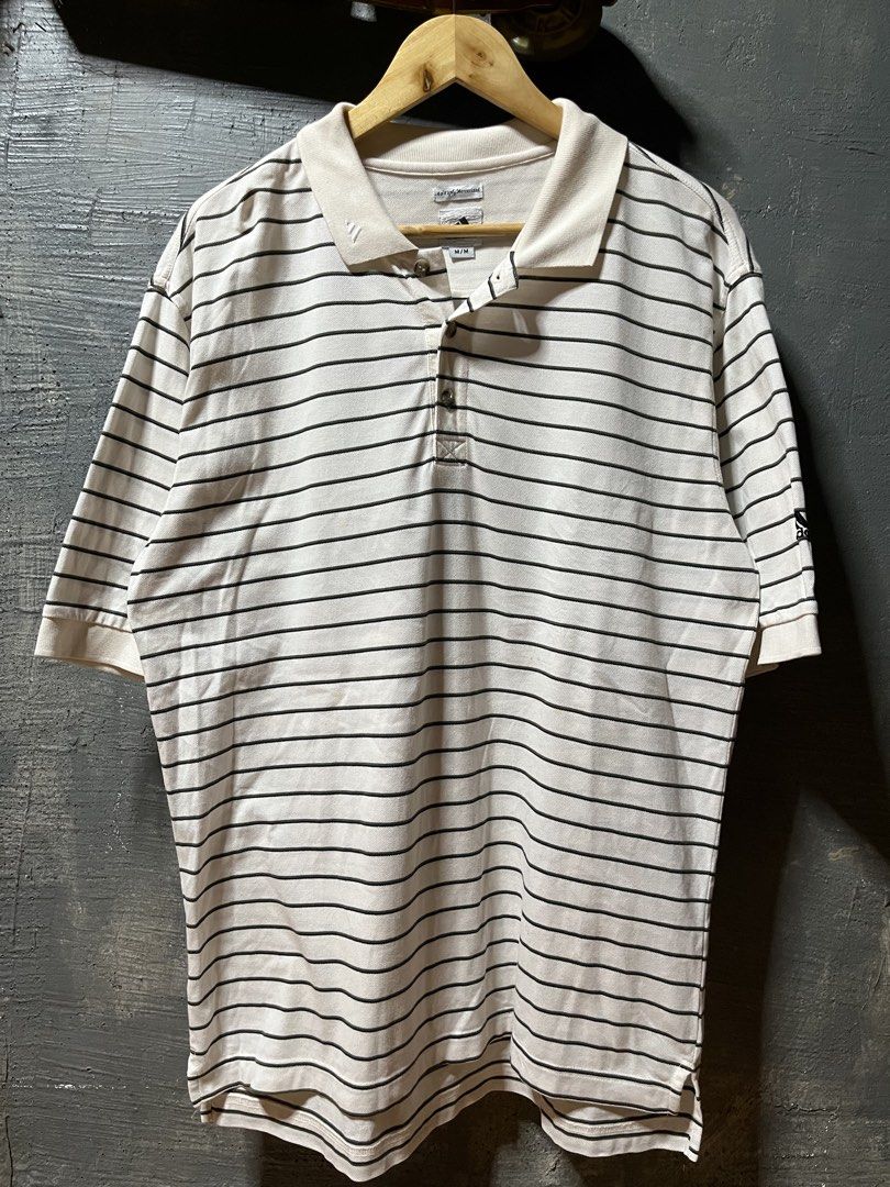 Adidas stripe vintage ✨ (Category: Tshirts & Polo Shirts ) located in San Jose. Submitted by thriftfindsarchive (Listing ID 1465102200, Image 1). Description: Size M Width 22 Length 29 Issue stain Good as new 9/10 color rate Fave ✨.