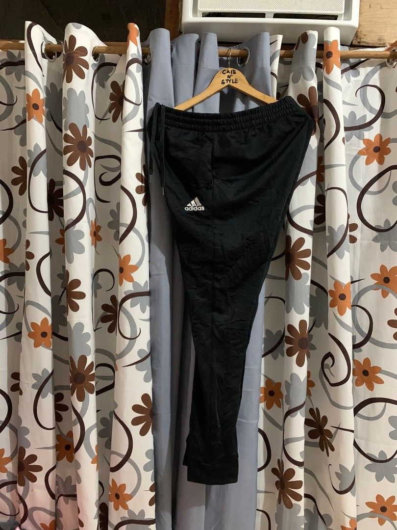 Adidas track pants (Category: Joggers) located in Lianga. Submitted by legitseller12345678 (Listing ID 1465048114, Image 2). Description: Adidas track pants 📌 Excellent 9.5/10 Color rate Size large on tag Waistline 32-36 Length 40 With 2 side pockets Solid 💯 Mine 450 plus sf Unli vouch/Vc with the items for safety😊👌 Mop: Gcash Courier: J&T Location: Lianga, surigao del sur Mine or Dm to purchase📩.