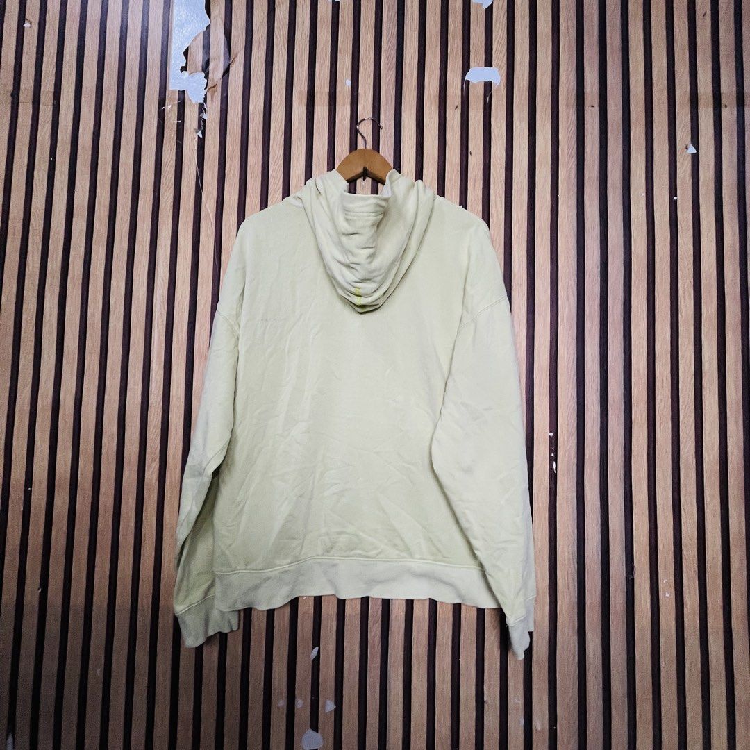 AEROPOSTALE LIME MEDIUM 26x27 (Category: Coats, Jackets and Outerwear) located in Dasmarinas. Submitted by yg_supplies (Listing ID 1465033451, Image 2). Description: AEROPOSTALE LIME MEDIUM 26x27 YG02479.