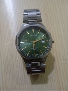 (Category: ) located in . Submitted by quick_deals_great_finds2 (Listing ID 1465058398, Image 1). Description: .