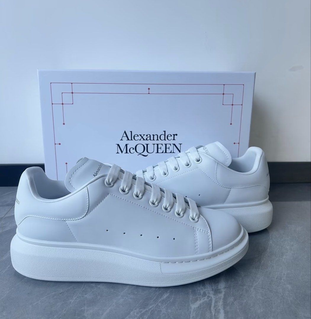 Alexander McQueen Oversized Sneaker White (Category: Sneakers) located in Cavite. Submitted by kivenmoff (Listing ID 1465036407, Image 3). Description: Size 10 Euro 44 .