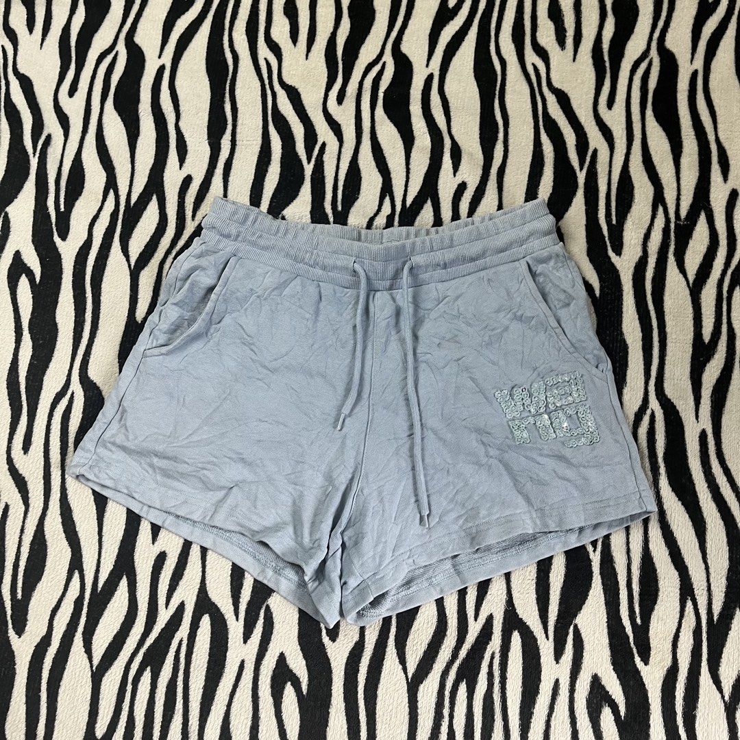 Alexander wang cotton short (Category: Shorts) located in Manila. Submitted by royaldripmanila (Listing ID 1465044564, Image 1). Description: No issue W28-32 L13.5.