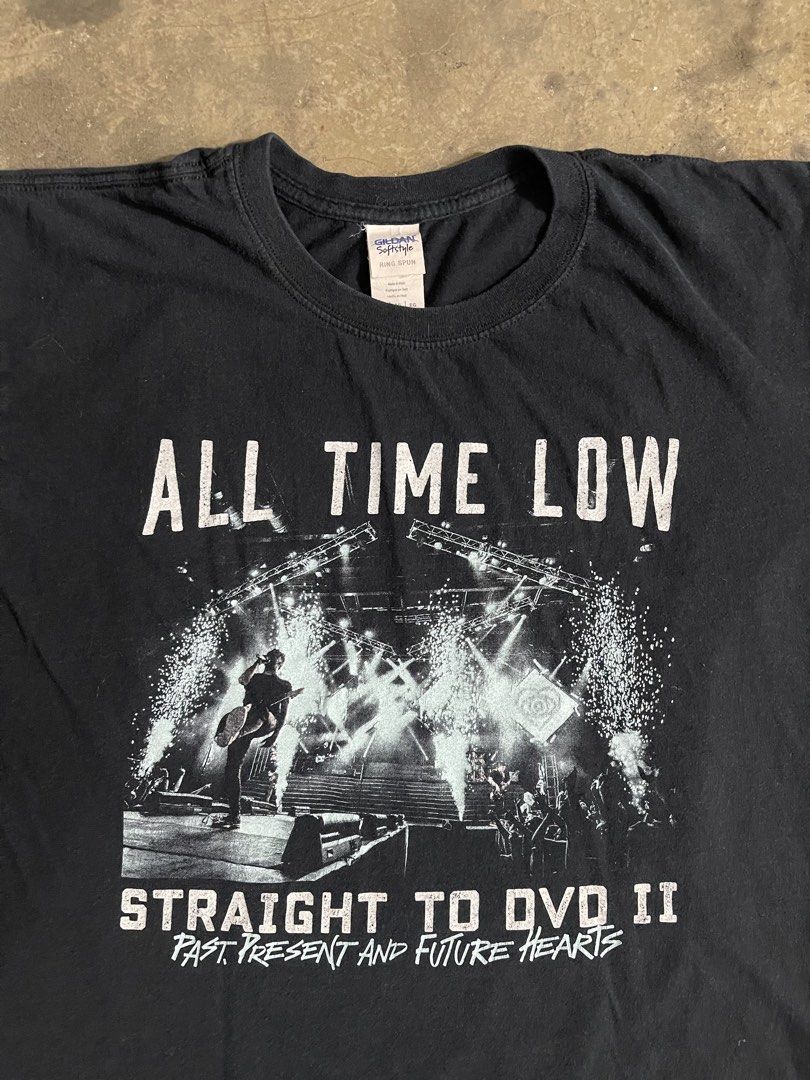 All Time Low (Category: Tshirts & Polo Shirts ) located in Cebu City. Submitted by kingzki032 (Listing ID 1465101944, Image 1). Description: Excellent Condition Size : Large Gildan Softstyle Tag Dimes : 22.5x26 .
