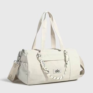 (Category: ) located in . Submitted by chic.collectivemnl (Listing ID 1464989911, Image 1). Description: .