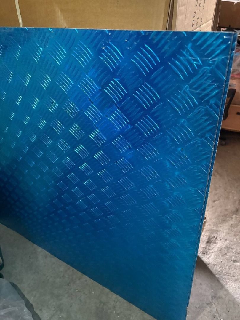 aluminium checked plate Specs:2mm x 4ft x 8ft (Category: Other Home Furniture) located in Manila. Submitted by ramoseliza33488 (Listing ID 1465031477, Image 1). Description: .