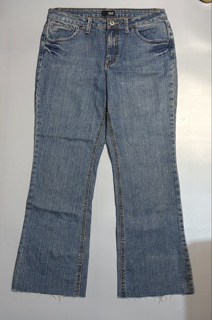 ana Denim Bootcut Jeans (Category: Jeans) located in Quezon City. Submitted by archivesbya (Listing ID 1464972190, Image 2). Description: a new approach denim bootcut jeans condition: 9/10 waist: 32 inch Length: 37 inch issue: cut hem.