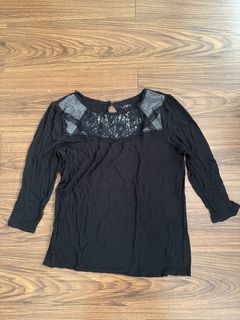 (Category: ) located in . Submitted by thrifty.mom (Listing ID 1465083448, Image 1). Description: .