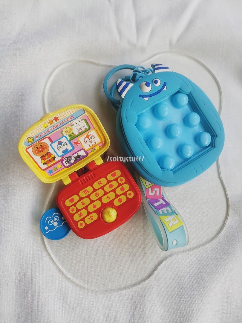 Anpanman Laptop and Infinity Bubble Wrap (Category: Kids Toys) located in Malolos. Submitted by soltyx (Listing ID 1465063114, Image 2). Description: working gimmick good for fidgeting.