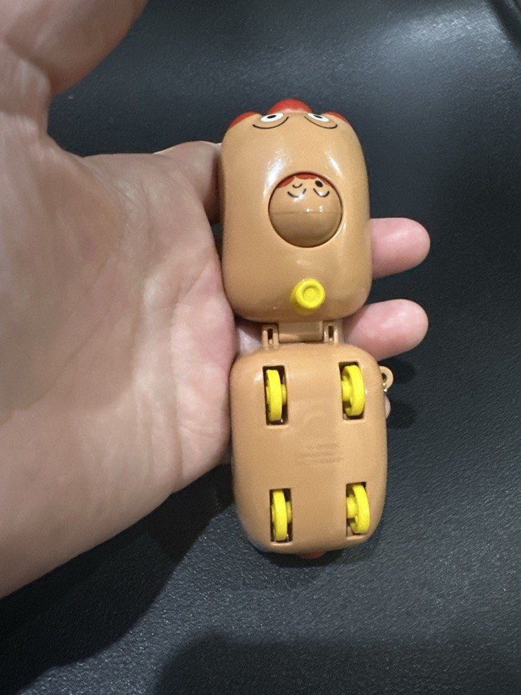 Anpanman-go (Anpanman's car) Keychain (Category: Everything Else Others) located in Manila. Submitted by krystalchewey_ (Listing ID 1465040971, Image 3). Description: Used Actual Photo Posted 180php Anpanman Keychain As-is .