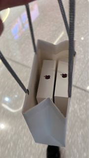 （分類：）位於 。 由 tomlizard 提交（商品編號 1465118483，圖片 1）。簡介： 。