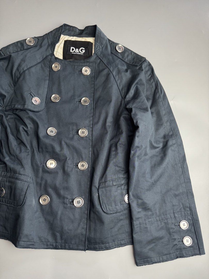 Archival D&G - Double breasted utility - Jacket (Category: Luxury Apparel) located in San Pablo. Submitted by hiddenrygn (Listing ID 1464976508, Image 3). Description: Archival D&G - Double breasted utility - Jacket Size : 38 on tag (17.5” 21.5”) No flaws Excellent condition Authentic DM!.