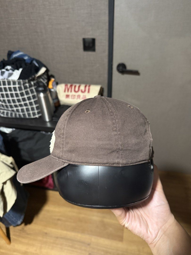 Assorted caps (Category: Caps & Hats) located in Singapore. Submitted by wassupwassup (Listing ID 1464993155, Image 2). Description: caps at $6 each get both for $8 Collection strictly at punggol. .