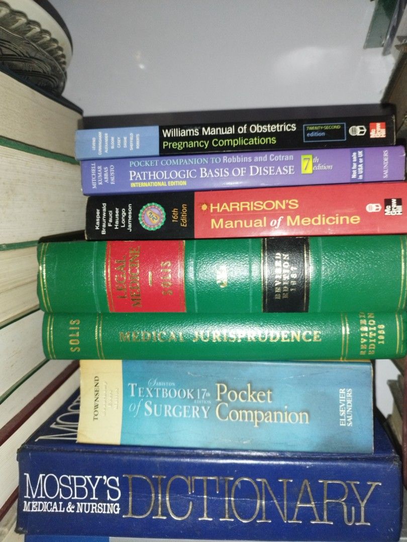 Assorted Medical Textbooks (Category: Textbooks) located in Manila. Submitted by silent_vonachiles (Listing ID 1465071777, Image 1). Description: - Available titles: Surgery, Internal Medicine, Pathology, Pharmacology, Physiology - Trusted publishers: McGraw-Hill, Saunders, Lange - Perfect for medical students and residents - Buy individually or get a bundle deal - Message to check specific book availability.