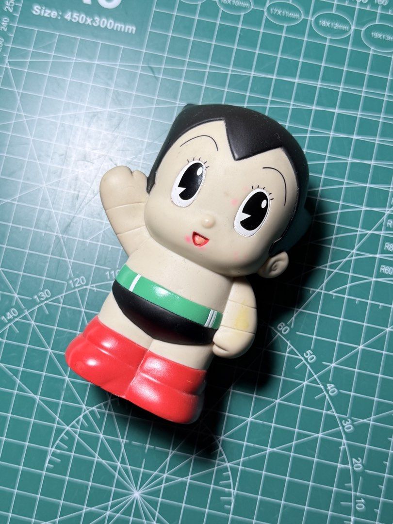 Astroboy coin bank (Category: Other Merchandise) located in Baguio. Submitted by nothingphil (Listing ID 1465130728, Image 1). Description: - got it as is - with stains - make your offer.