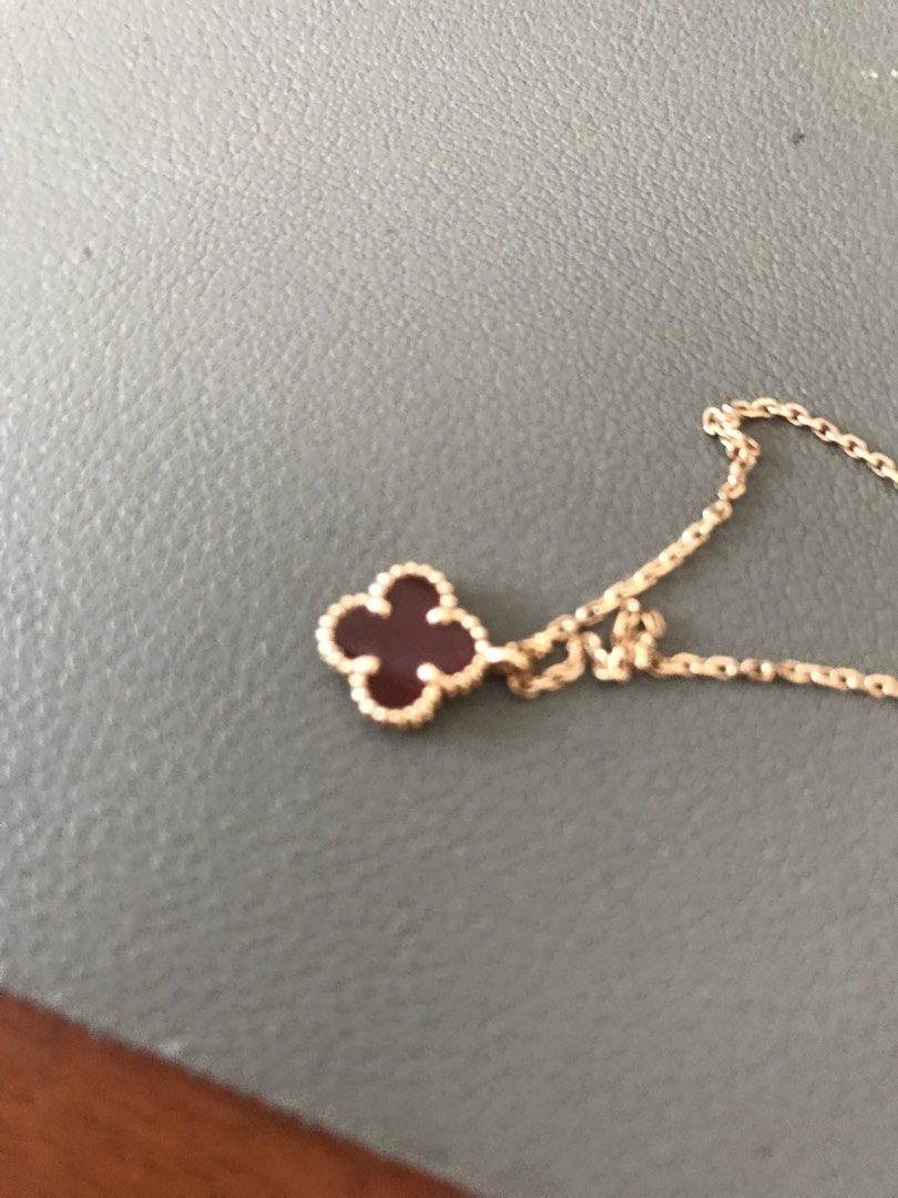 Auth van cleef sweet alhambra necklace (Category: Necklaces) located in Muntinlupa City. Submitted by shoebizzness (Listing ID 1465061433, Image 2). Description: Auth Van cleef sweet alhambra carnelian Necklace 16 inches With COA fr legit app Necklace only Meet up alabang by appt .