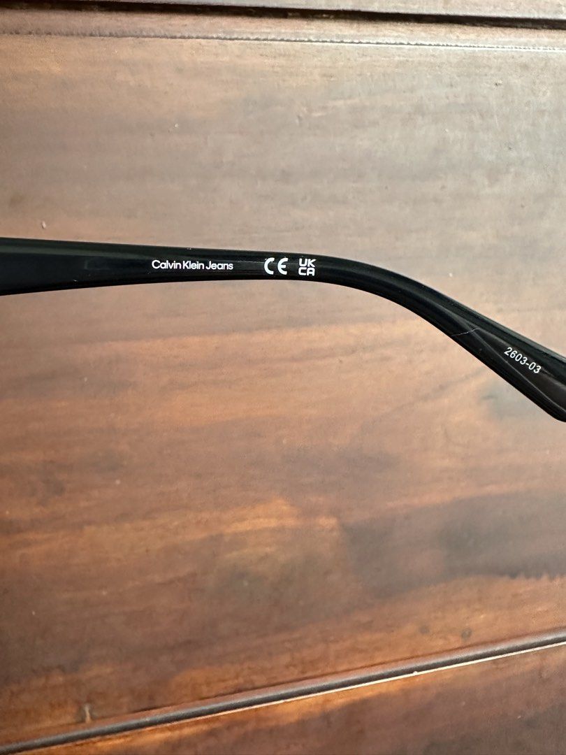 Authentic Calvin Klein Sunglasses (Category: Sunglasses & Eyewear) located in Quezon City. Submitted by nej_20 (Listing ID 1465015439, Image 3). Description: Original Sunglasses 💯 Brandnew 💯 Fixed Price ‼️ It comes in a ziplock bag with a leaflet included. What you see is what you get. 📍 Quezon City.