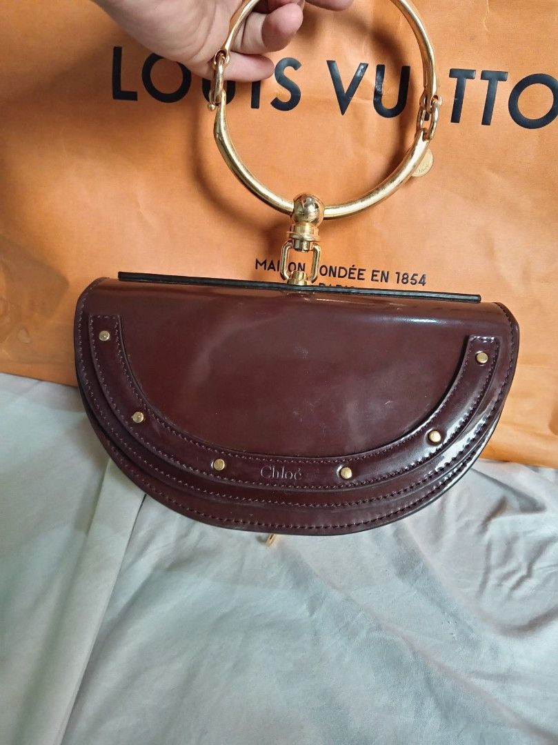 Authentic Chloe Nile Bracelet bag (Category: Clutches) located in Malolos. Submitted by shoptokyothrift (Listing ID 1465014526, Image 1). Description: Authentic Chloé Nile Bracelet Bag Money back if proven fake.