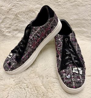 (Category: ) located in . Submitted by mrsmdxbseller (Listing ID 1465124320, Image 1). Description: .