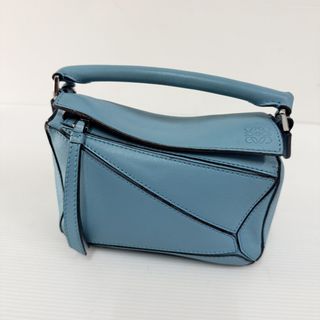 (Category: ) located in . Submitted by vintagebrandedstore (Listing ID 1465013492, Image 1). Description: .
