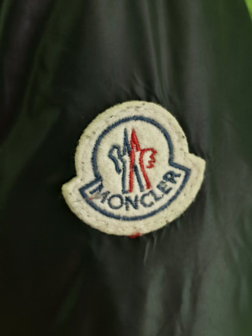 Authentic Moncler Puffer Jacket Womens (Category: Coats, Jackets and Outerwear) located in Baguio. Submitted by ckiwalan (Listing ID 1464991447, Image 3). Description: For sale Authentic Excellent condition Small-Medium Baguio City Can ship nationwide.
