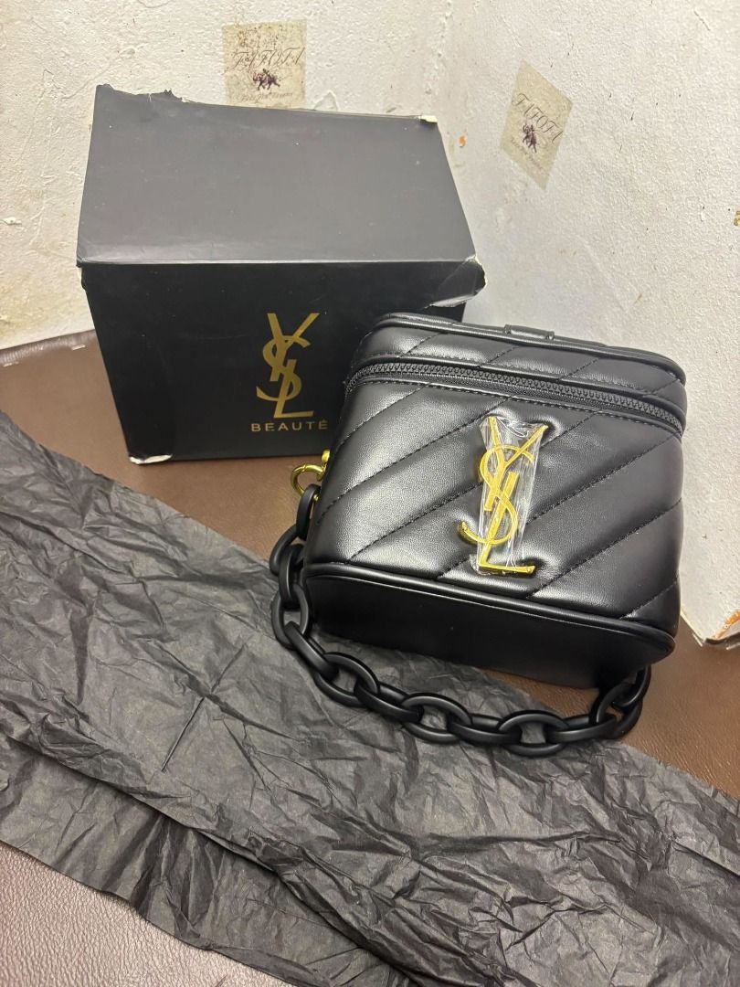 [AUTHENTIC] YSL Beauté VIP Vanity Case | Black Quilted (Category: Luxury Bags & Wallets) located in Bacoor. Submitted by fafofa (Listing ID 1465103643, Image 1). Description: Yves Saint Laurent Beauté VIP Vanity Case / GWP bag in black PU leather, featuring chevron quilting, a prominent gold-tone YSL Cassandre logo, and a detachable chunky black chain strap. • YSL Beauté VIP Vanity Case • Black quilted PU leather • Gold-tone YSL Cassandre logo • 
