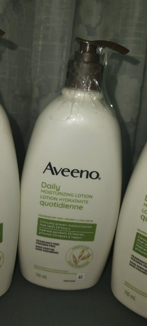 Aveeno Daily Moisturizing Lotion 710ml (Category: Body Care) located in General Trias. Submitted by aekyl (Listing ID 1464971215, Image 2). Description: - Authentic Aveeno Daily Moisturizing Lotion - Size: 710mL per bottle - Fragrance-free and paraben-free - Formulated with prebiotic oat for 24-hour hydration - Ideal for nourishing dry skin - Brand new and sealed with plastic due to shipment from Canada 🇨🇦.