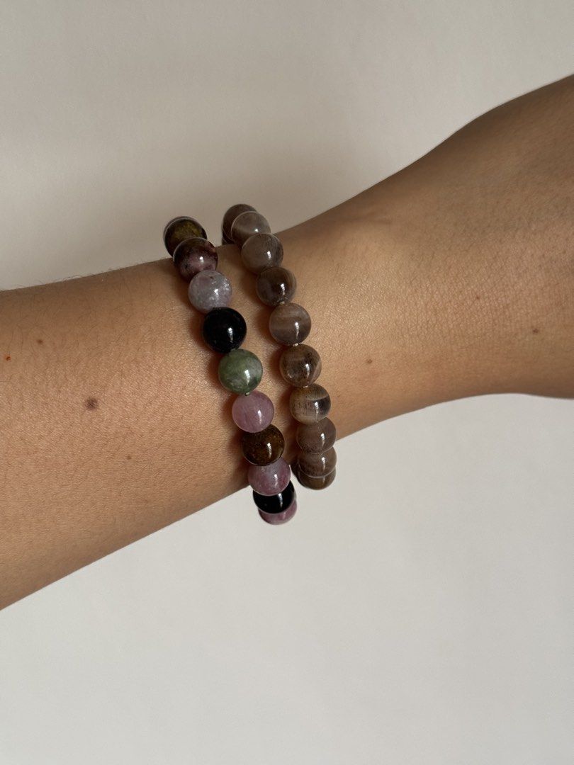 B1T1 Tourmaline and Sunstone Bracelets (Category: Precious Stones) located in Cebu City. Submitted by closetmedley (Listing ID 1464993690, Image 3). Description: Wrist size is about 15-16cm. Shipping fee is ₱105..