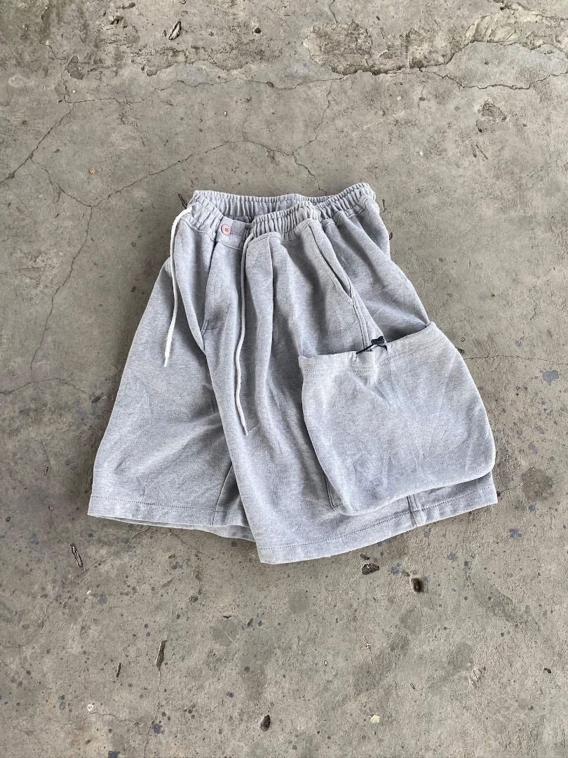 BAGGY CARGO SWEATSHORT (Category: Shorts) located in San Jose. Submitted by 1cemanjah (Listing ID 1464987119, Image 1). Description: OTHERFIT GRAY BIG POCKETS BAGGY CARGO SWEATSHORTS Waist: Freesize Length: 22 Thigh: 17 Leg opening: 15 - no issues - thick and heavy fabric - insane fittings - big pockets - made in korea - must have.