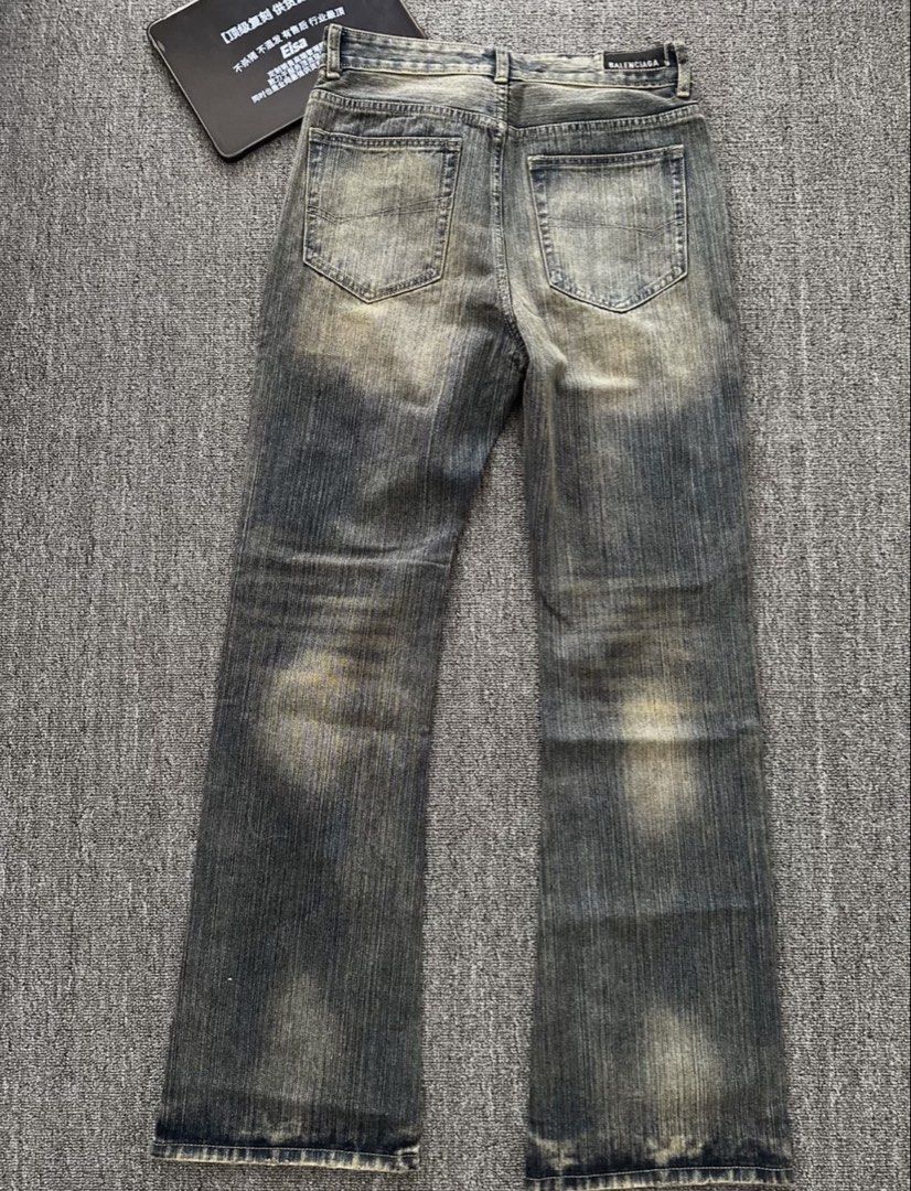 Balenciaga Flared Denim Jeans (Category: Luxury Apparel) located in Manila. Submitted by closett_plug (Listing ID 1464969404, Image 2). Description: Dm me for the size chart👀 - Pre-order 7-10 Days ETA (consolidated box) - 50% deposit required - I get these from overseas, strictly no cancellation, return & refund - Refrain from chatting if you have doubts, let’s not waste each other’s time - Joy mine / offers will be BLOCKED MOP: GCash, Seabank, 