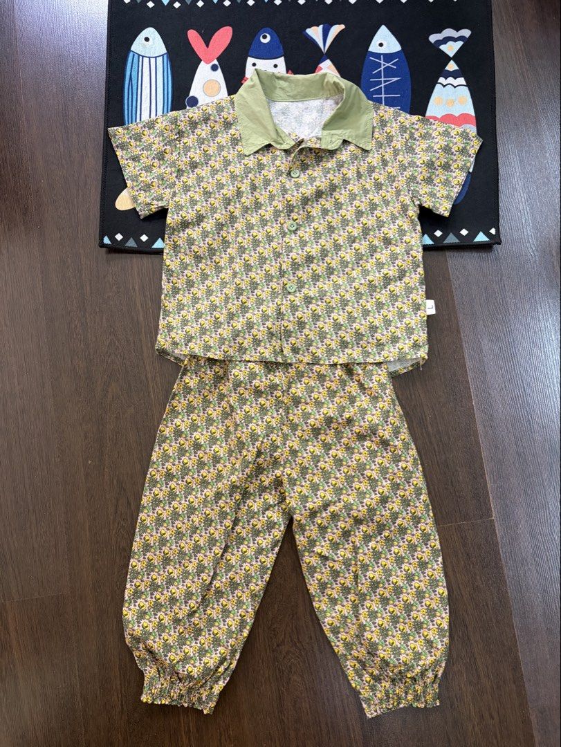 Bangkok print top and pants set (Category: Babies & Kids Fashion) located in Manila. Submitted by urbanwear (Listing ID 1465080487, Image 1). Description: .