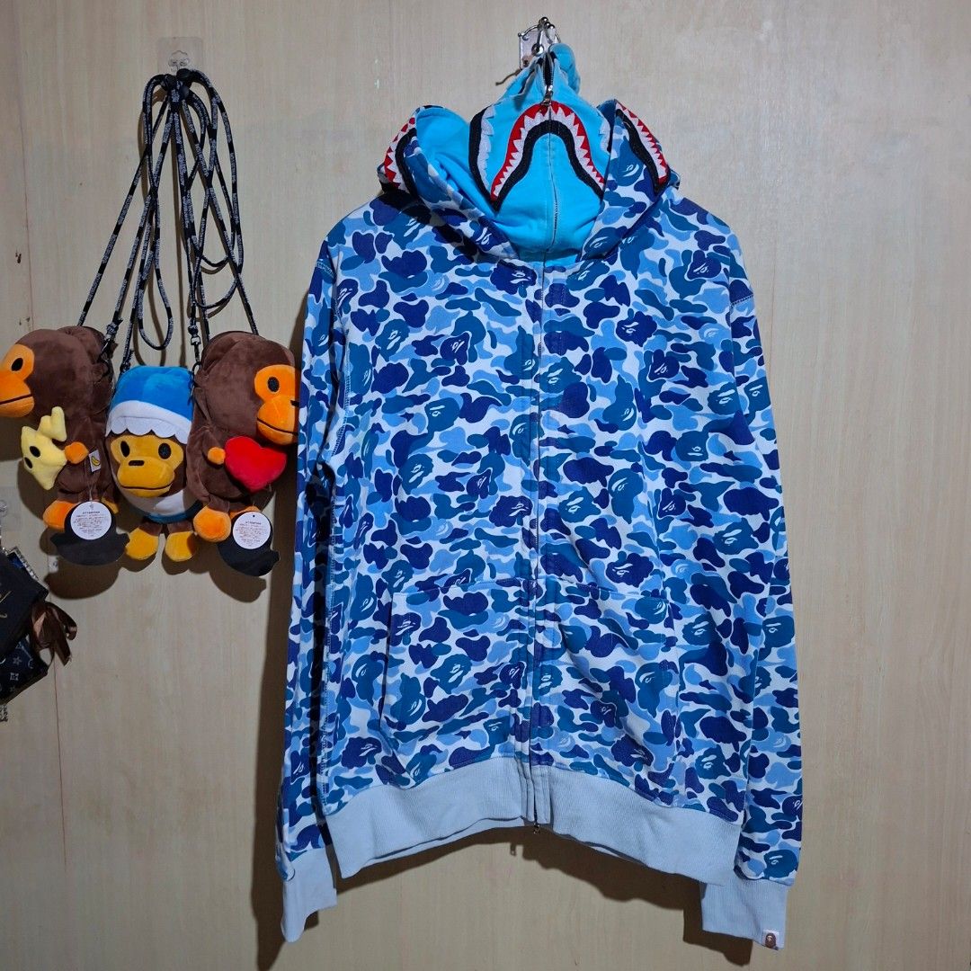 Bape Shark Double Hooded (Category: Hoodies) located in Bayambang. Submitted by thedonedeal (Listing ID 1465106481, Image 1). Description: Bape Shark Double Hooded W24 x L29 Issue on pic (stain) Plus +SF No rush order!!.