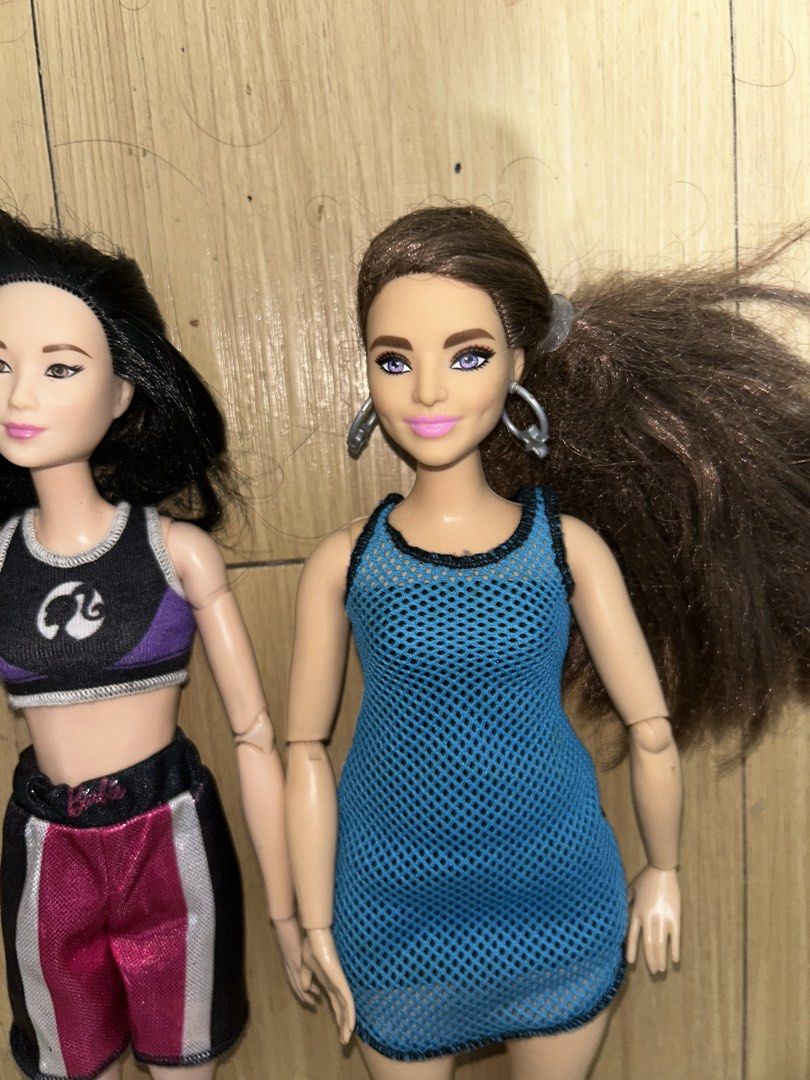 Barbie Dolls Lot (Category: Kids Toys) located in Malabon City. Submitted by amees94 (Listing ID 1465127289, Image 3). Description: What you see is what you get. PM FOR MORE DETAILS. ☺️.