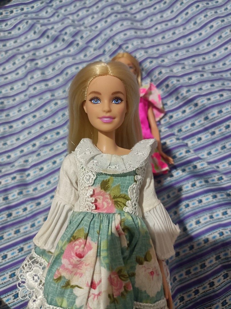 BARBIE FOR SALE 250 (Category: Kids Toys) located in Antipolo. Submitted by guinevere.asamiya (Listing ID 1464983381, Image 2). Description: PRELOVED BARBIE DOLL 250 GOOD CONDITION ONLY FLAWS OF GG MOLD FRIZZY HAIR ❌SOLD❌ MILLIE IS ONLY AVAILABLE THE REST IS OK GOOD FOR PLAYING GOOD FOR COLLECTION PAYMENT FIRST BEFORE BOOK THANKS FOR BUYING ❤️☺️.