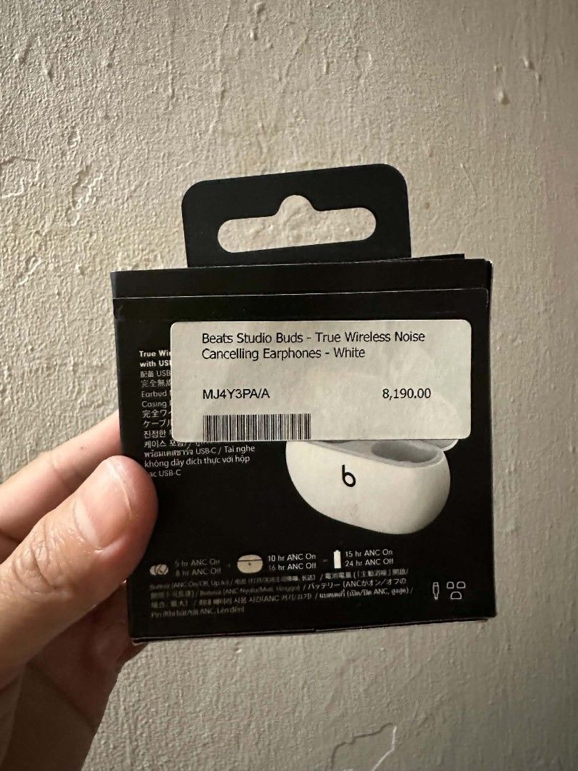 Beats Studio Buds - White (Category: Earphones) located in Manila. Submitted by jlthelegitseller (Listing ID 1465094587, Image 2). Description: Model: Beats Studio Buds (White) Features: Active Noise Cancelling Transparency Mode Battery Life: 3 to 4 hrs depending on mode Condition: Excellent / Ready to ship Inclusions: 1. Original box 2. Unused extra ear tips (various sizes) RFS: Bought airpods.