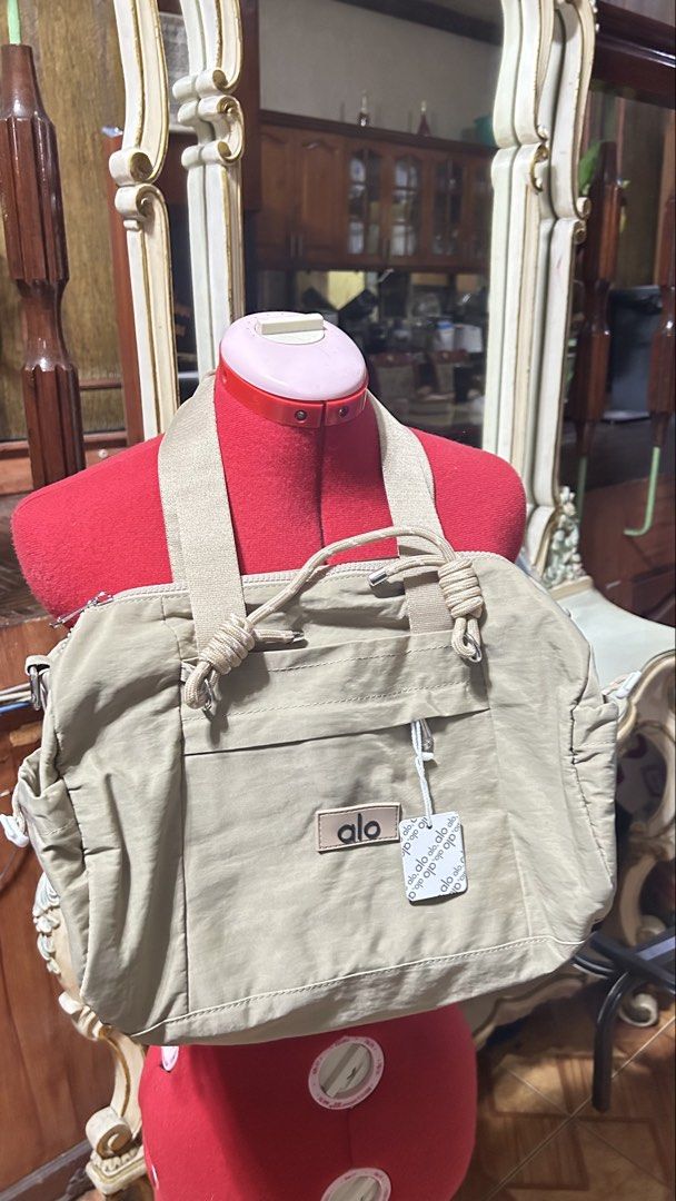 beige alo shoulder bag (Category: Shoulder Bags) located in Quezon City. Submitted by prelovedthings830 (Listing ID 1465047037, Image 1). Description: .