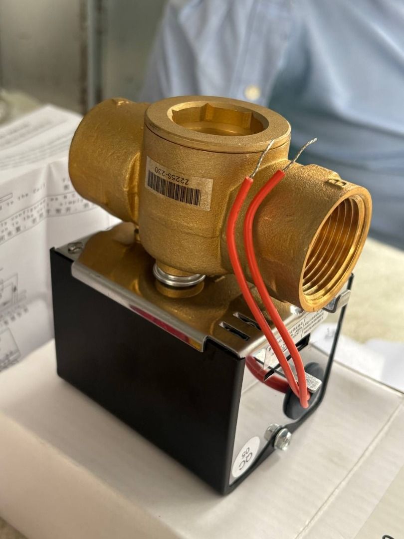 Belimo Motorized Ball Valve 2way (Category: Other Home Furniture) located in Manila. Submitted by ramoseliza33488 (Listing ID 1465030018, Image 1). Description: .