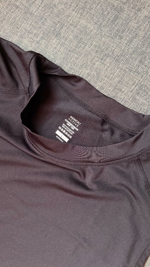 Bench Active Compression Tank Top | L | Black (Category: Activewear) located in Cainta. Submitted by goodstuffxiv (Listing ID 1465018297, Image 3). Description: - Brand/Model: Bench Active Compression Tank Top - Color: Black - Size: L - Material: 87% polyester, 13% elastan - Design: Crew neck, sleeveless, side panel stitching, and logo print near the back collar - Features: Breathable fabric with UPF 140 sun protection rating - Used less than 3 t