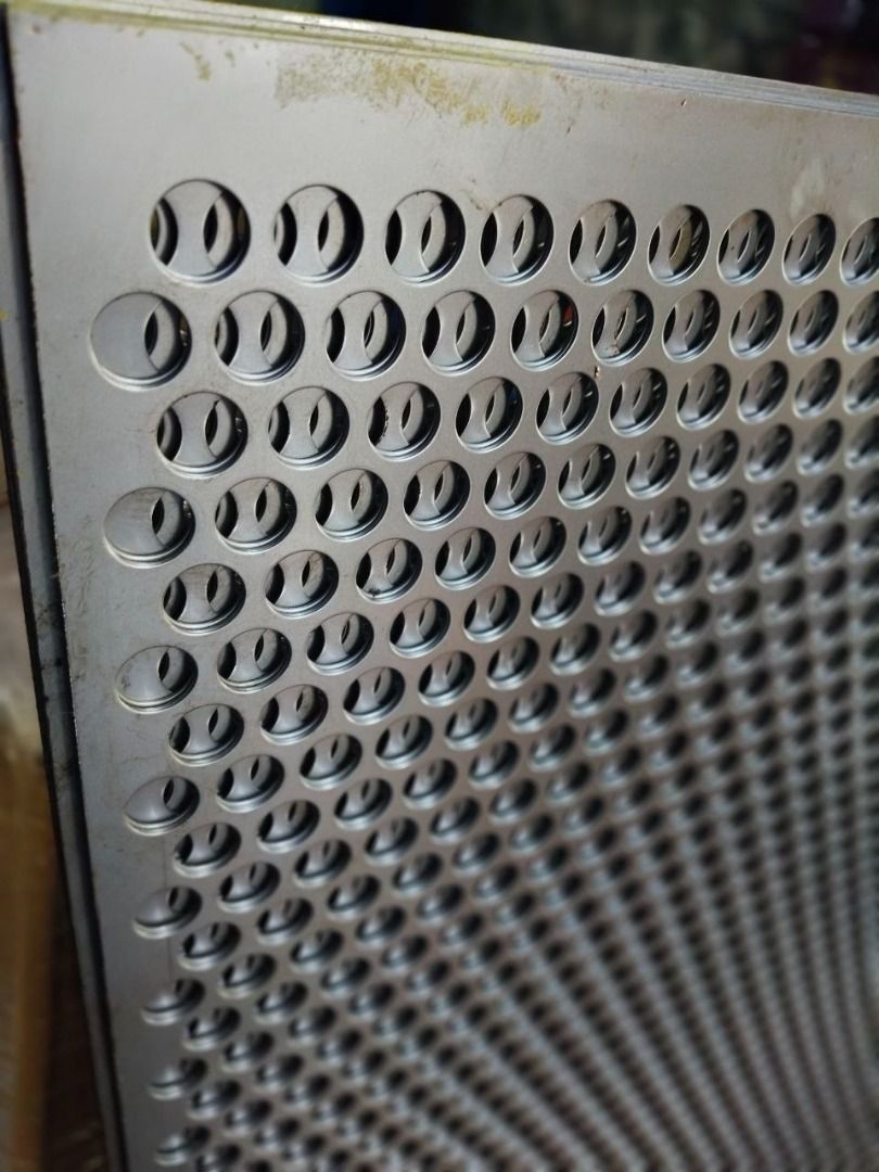 BI perforated sheet 2. 0mm (Category: Other Home Furniture) located in Manila. Submitted by ramoseliza33488 (Listing ID 1465023608, Image 2). Description: .